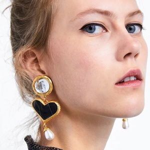 Zara Chunky Chandelier Gold Black Zebra Earrings Pin